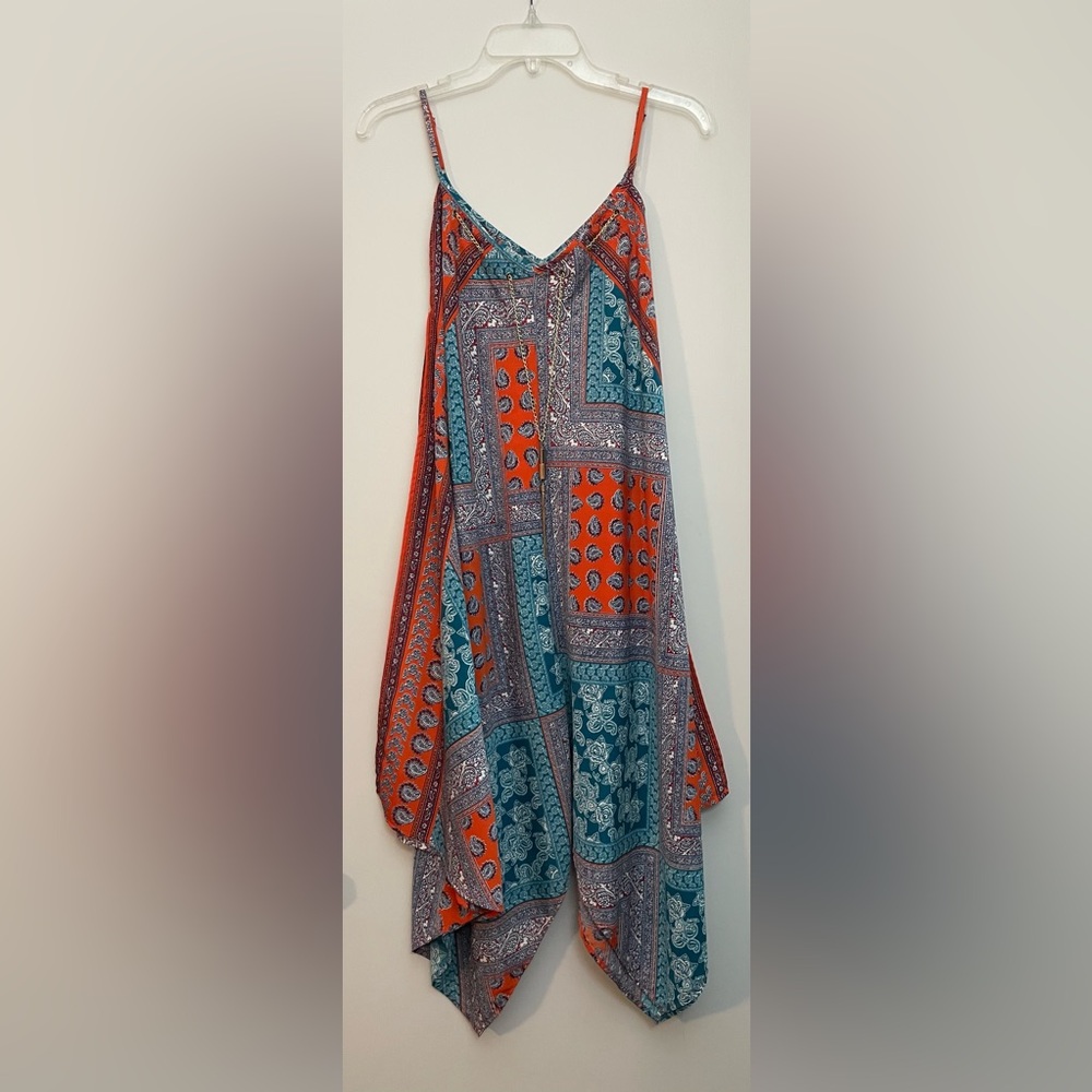 LG Summer Dress w/ Chain